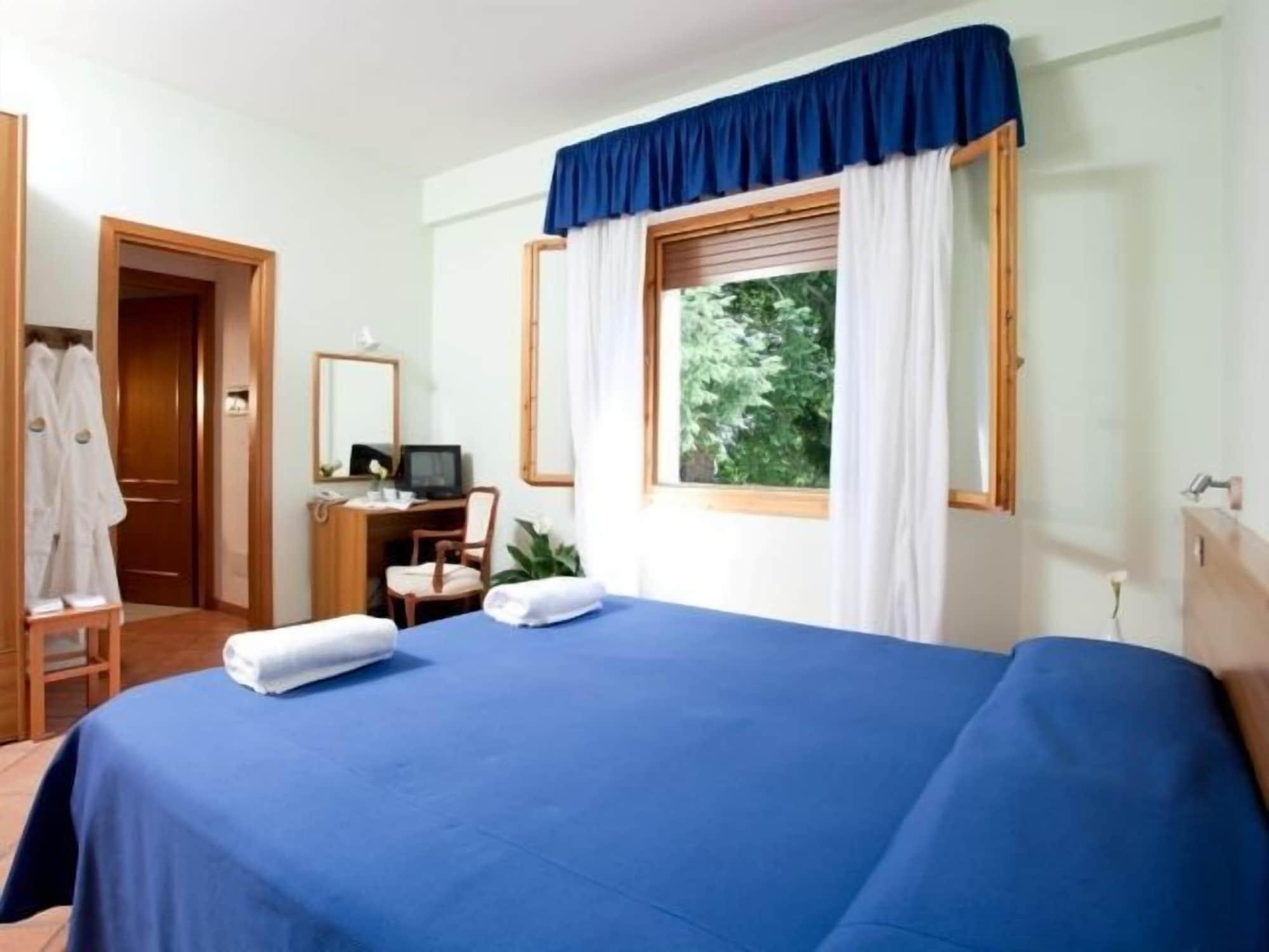 Piccolo Hotel Aurora Abbadia San Salvator Buitenkant foto